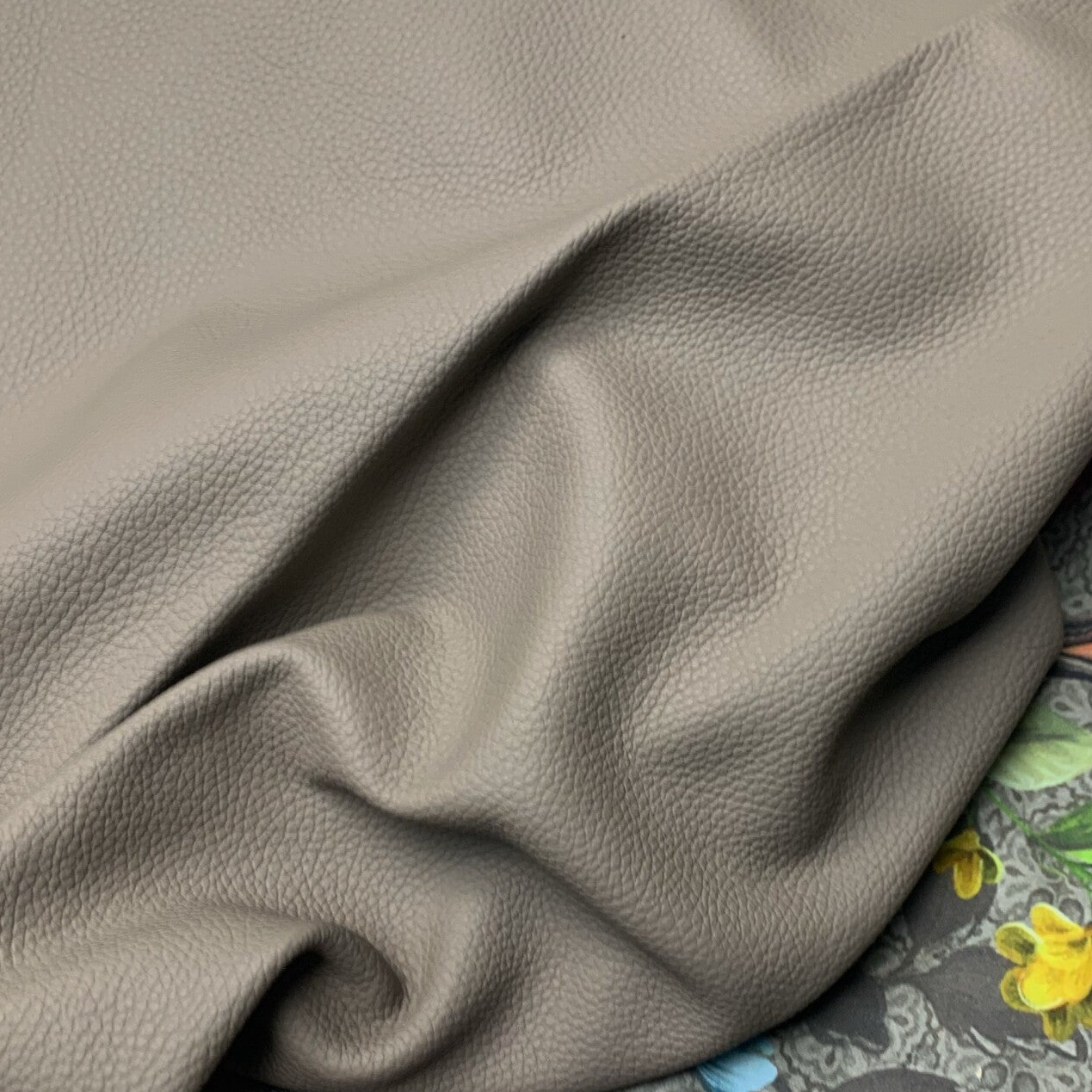 Pebble cement 1: 85x60-65