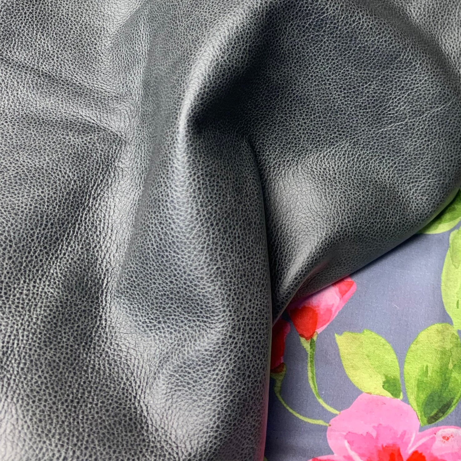 Gemeleerd donkergrijs 2: 120x50-80