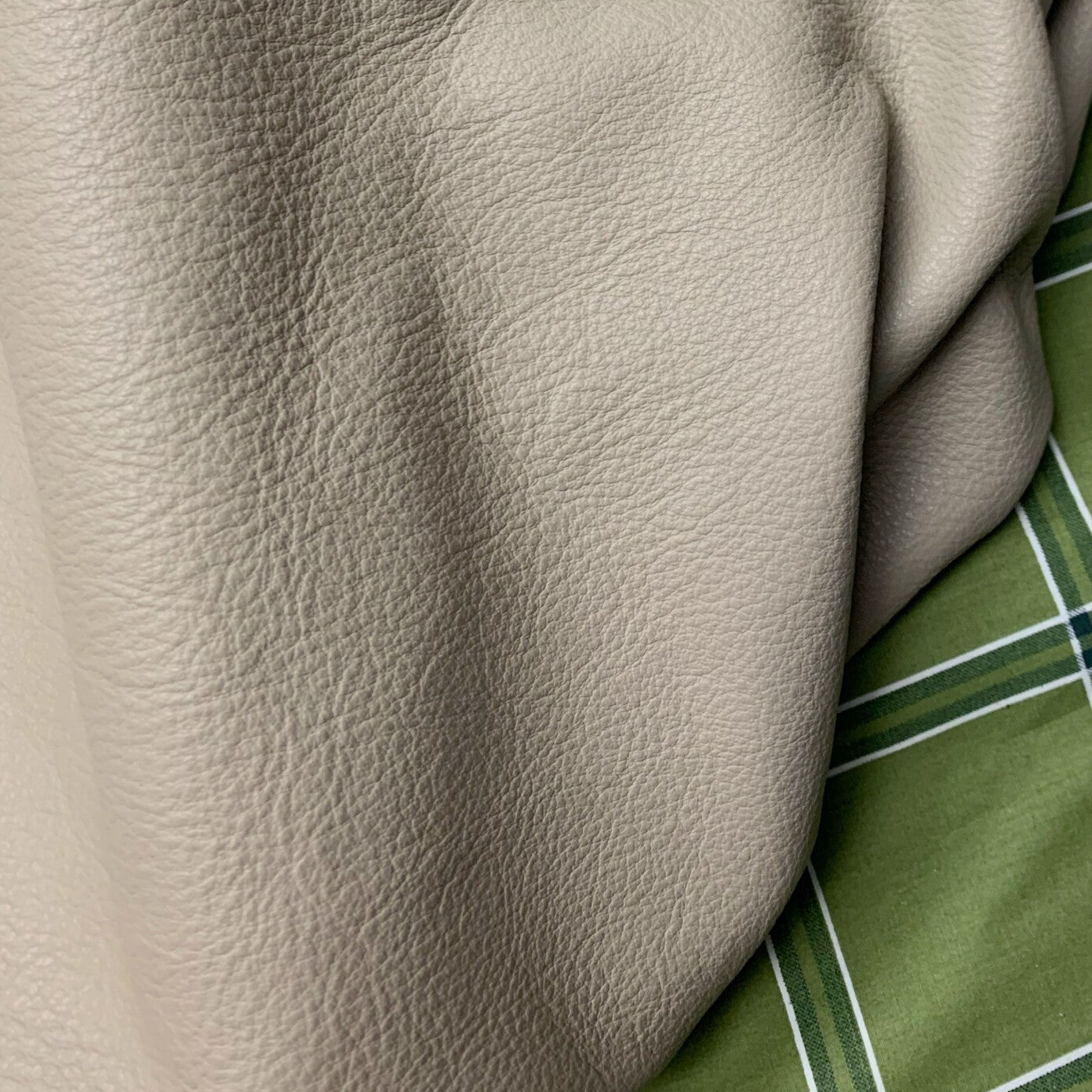 Licht cement 2: 40-80x55-80