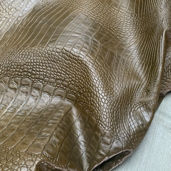 Olijfgroene croc 2: 115x60-65
