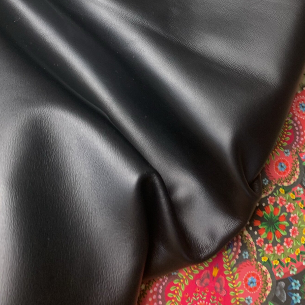 Soepel glad zwart 3: 85-90x65