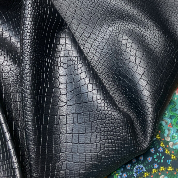 2x -Zwart bewerkt reptiel 6: 100x40-55