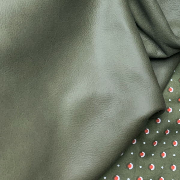 Olijfgroen 5: 85x40-70