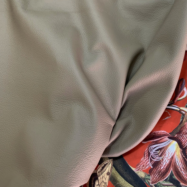 Beige 3: 115x45-70
