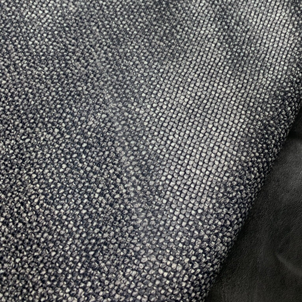 - Donkergrijze schub 3: 55-80x40-55