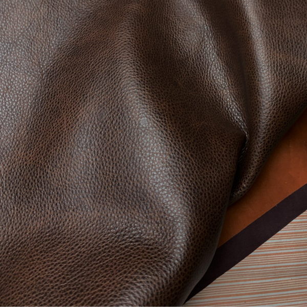 Pebbled gemeleerd bruin: 60-95x50-65