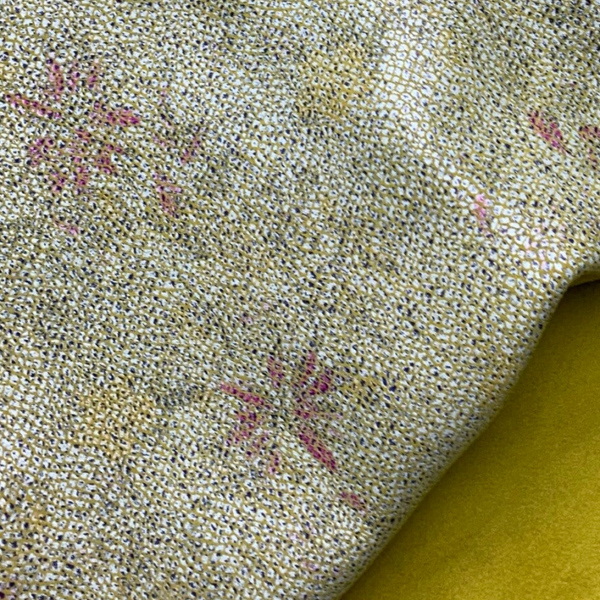 + Geel met bloemen 1: 70x70