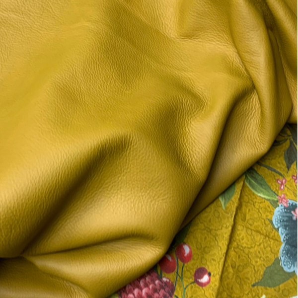 Donker mosterdgeel 2: 100-105x60-70