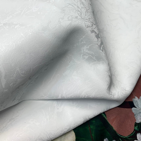 + Sierlijk wit 2: 110-115x50-60