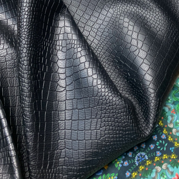 2x Zwart bewerkt reptiel 2: 75x45