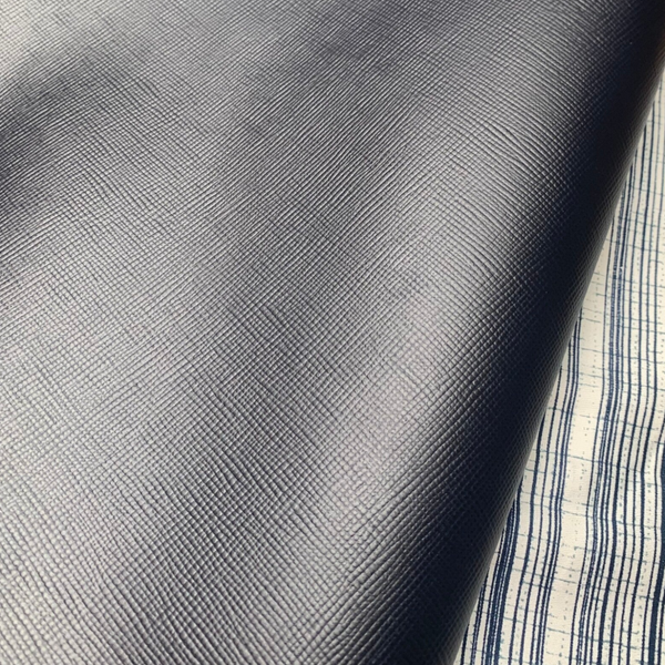 Donkerblauw stug bewerkt: 40-100x75-80