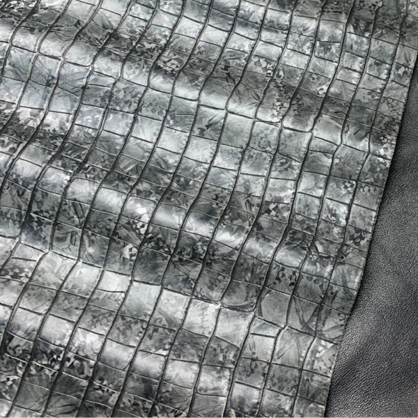 *Donker en li-grijze croc: 80x60-80