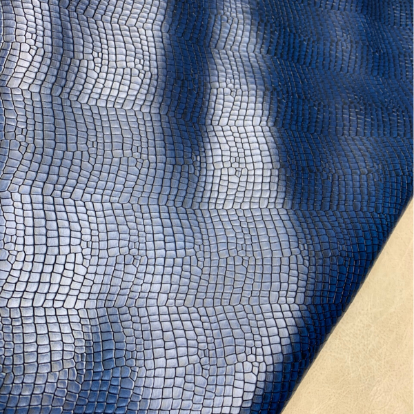 - Soepel blauw reptiel 2: 90-105x40-60