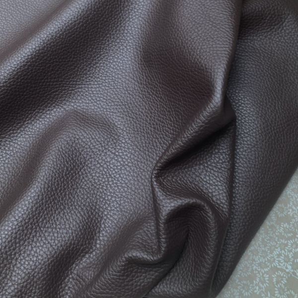Chocoladebruin 1: 90x65-70
