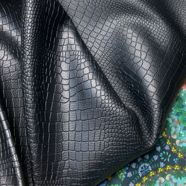 2x Zwart bewerkt reptiel 3: 80x60