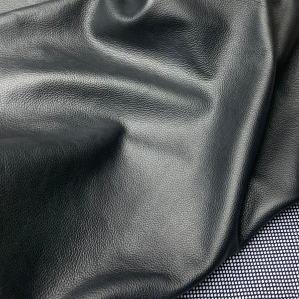 Pebble zwart 3: 100x50-60