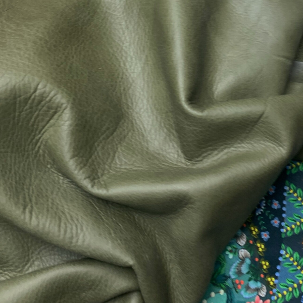 Olijfgroen 1: 130x50-60