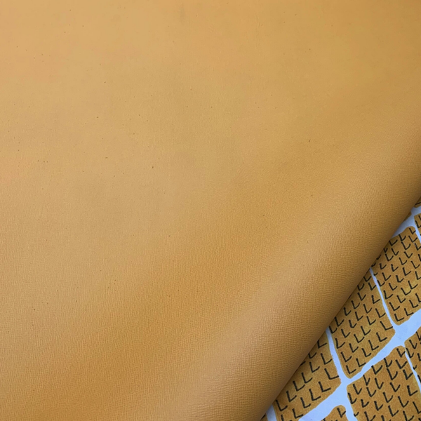 Standig geel bewerkt: 95-115x40-85