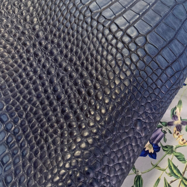 Donker en lichtblauwe croc 1: 70-90x60-80