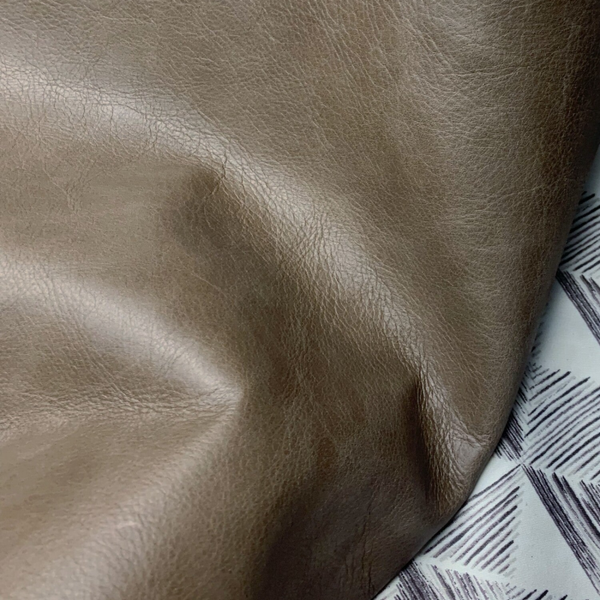 Lichtbruin: 65x60