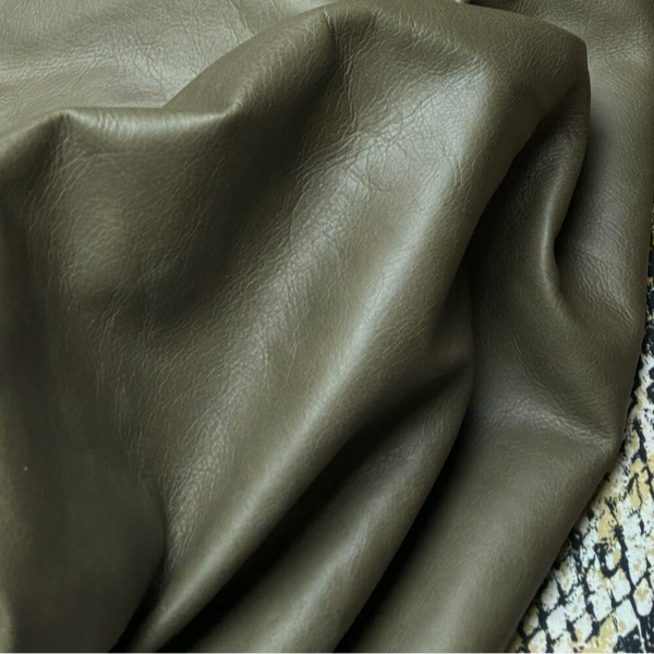 Glad olijfgroen 3: 75-90x40-65