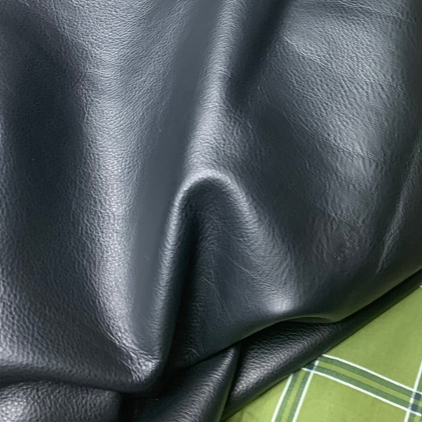 Zwart: 105-160x50-70