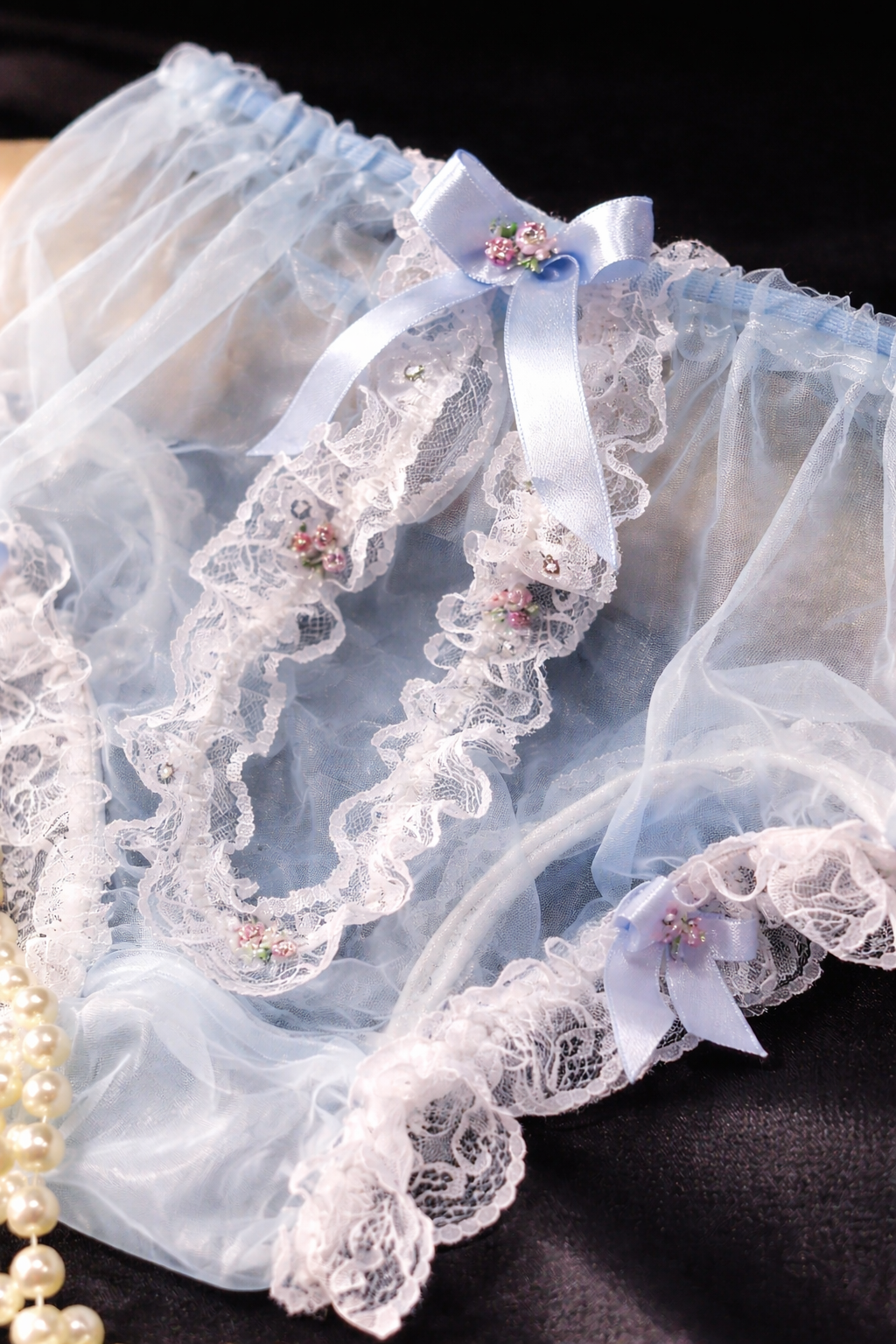 baby blue French high-gloss nylon panties