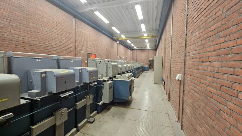 Holec Capitole-middenspanningsinstallatie in Farmsum vóór demontage door Intermilieu en Interbaro Recycling
