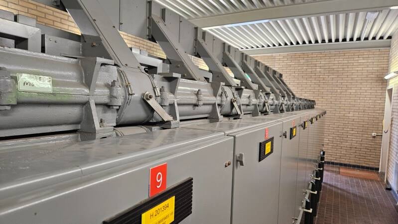 Hazemeyer-middenspanningsinstallatie in Tubbergen vóór verwijdering door Intermilieu en Interbaro Recycling