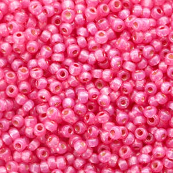 4239 dyed flamingo pink 11/0