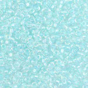 3638 Fancy lined soft aqua green 8/0