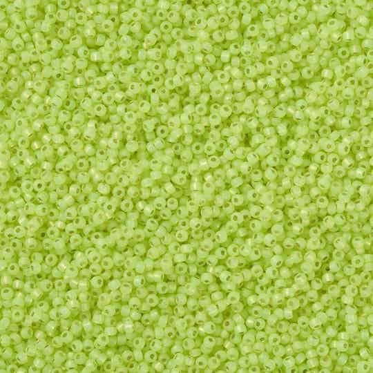 675 Silverlined Chartreuse Opal