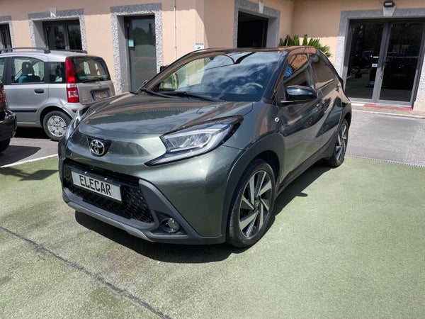 Toyota Aygo X 1.0 VVT-i 72 CV 5 porte Lounge S-CVT