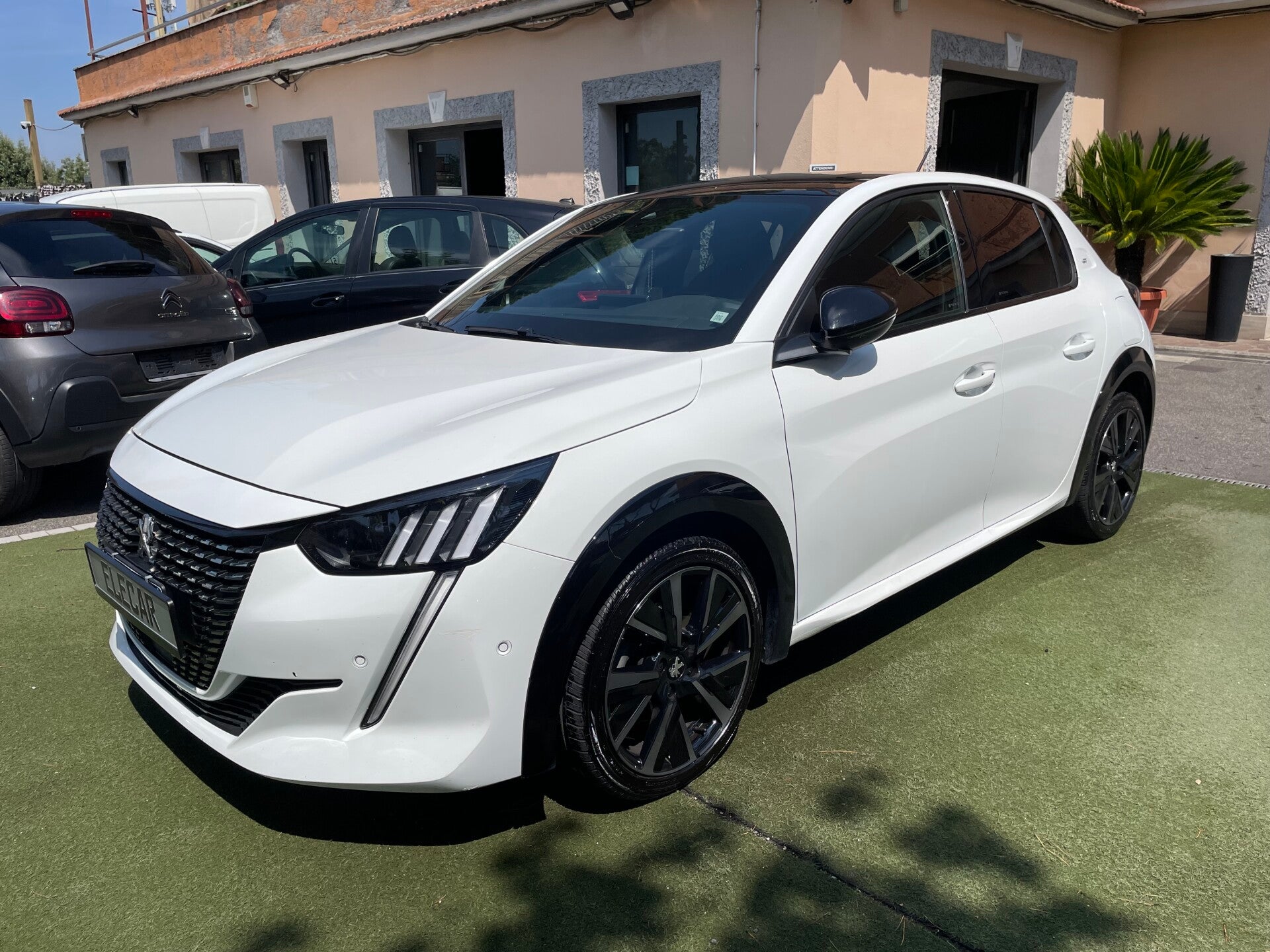 PEUGEOT 208 PURETECH stopestart EAT8 5P GT