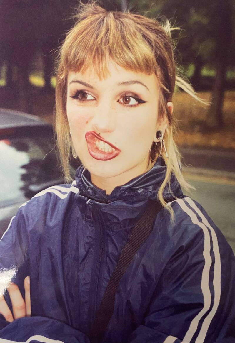 Magenta Barker - Eclairagiste