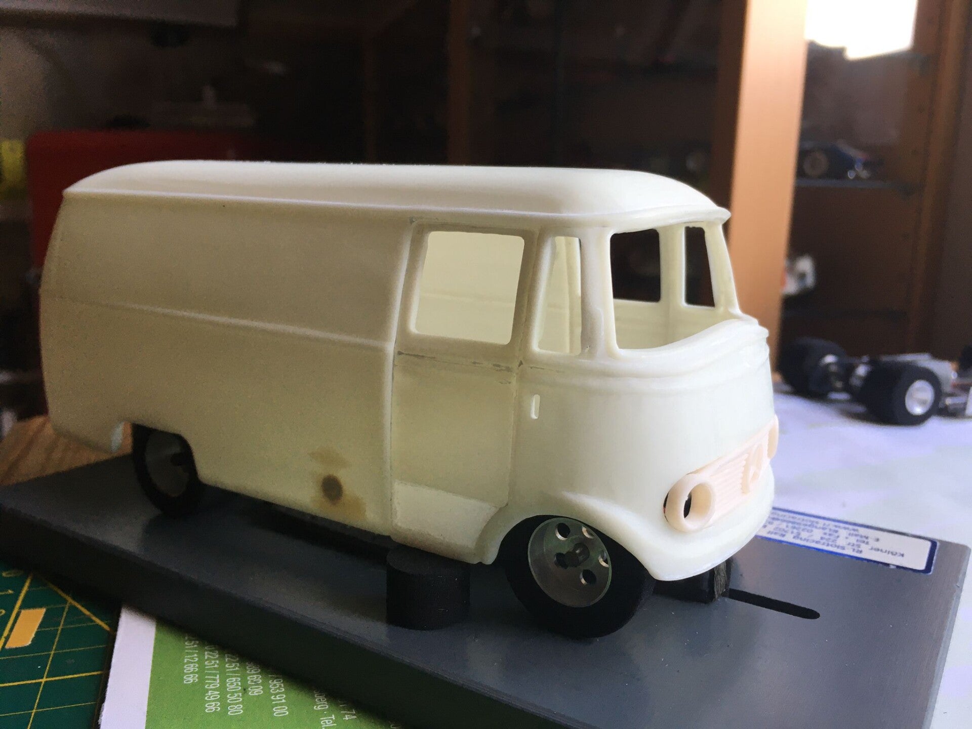 Mercedes L-319 Transporter