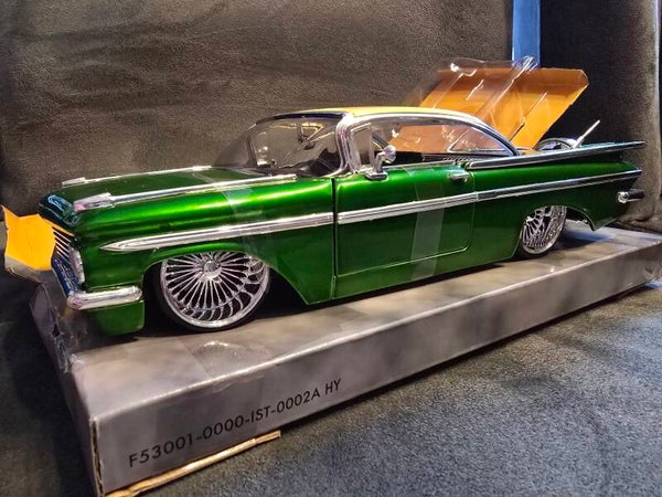 Chevrolet Impala SS Lowrider