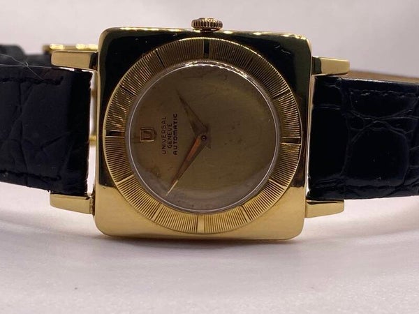 Montre Vintage Universal Genève – Or 18K – Calibre 133SS