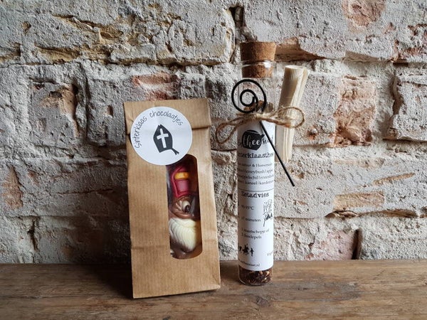 Buisje thee & Sint chocolade