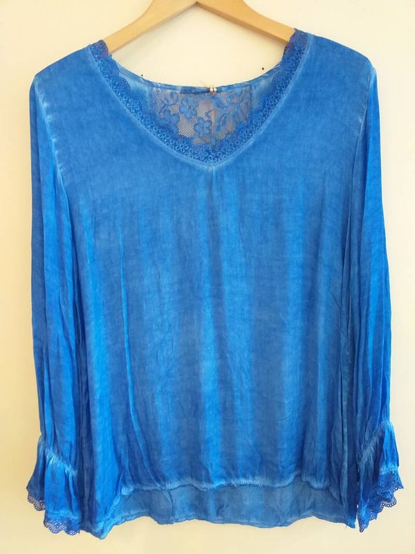 Bloesje met kant blauw