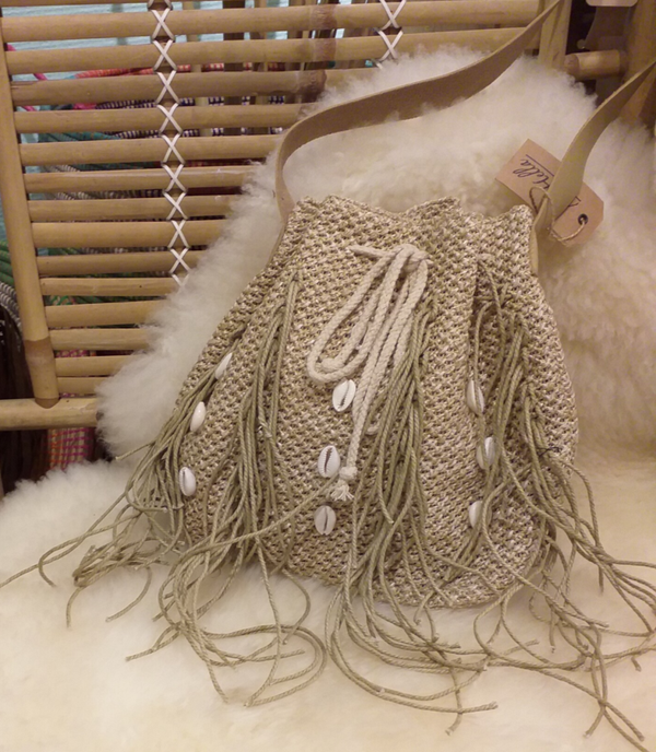 Buideltas Shell & Fringe beige