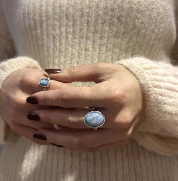 Zilveren ring Qoss - IJsblauw
