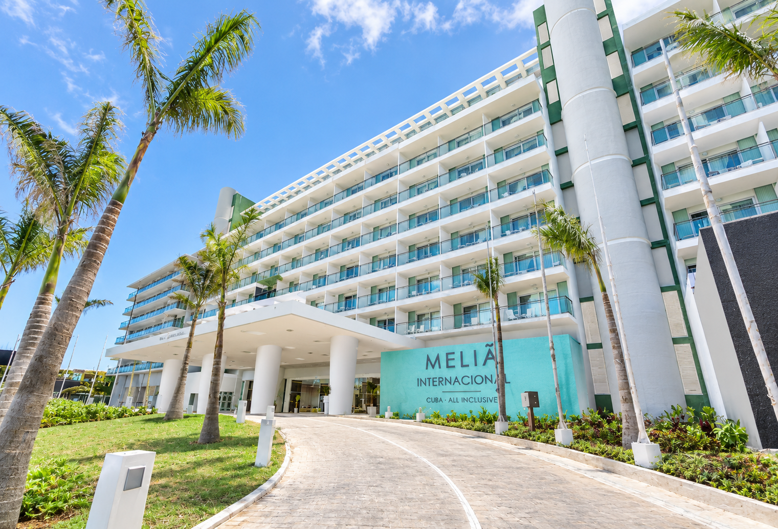 Meliá Internacional Varadero, Traslados en Taxi . CubaRoute