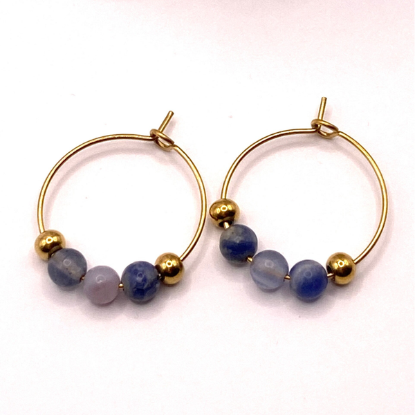 Creolen mit Sodalith & 18k IP-vergoldetem Chirurgischem Edelstahl