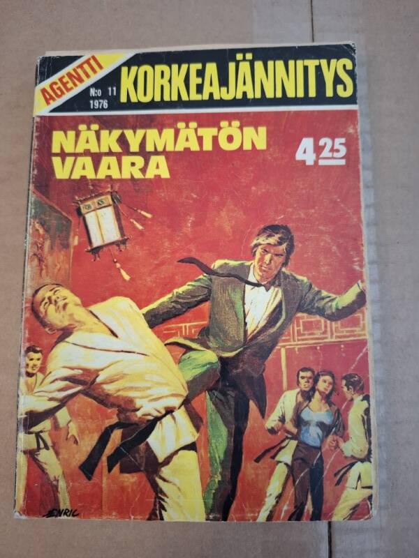 Agentti Korkeajännitys 11/1976