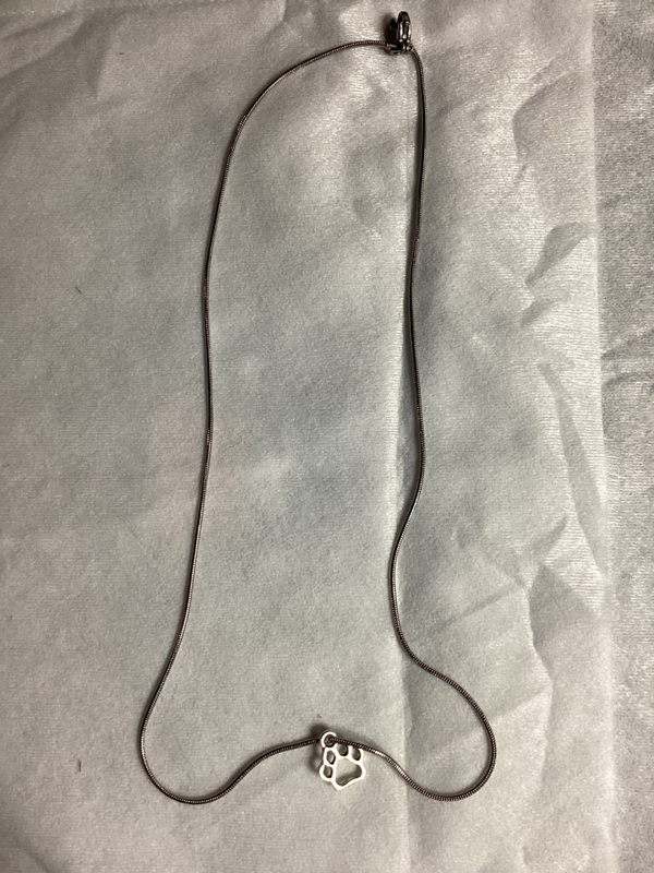 Paw print Necklace
