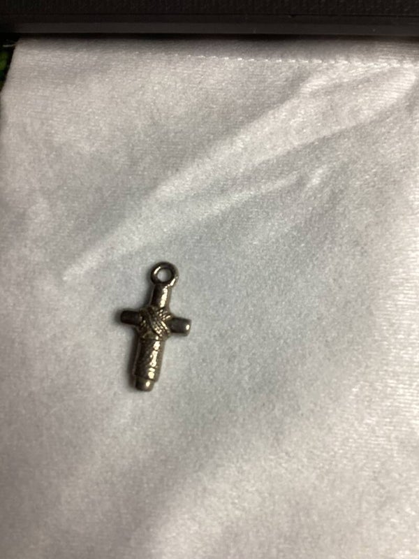 Charm Cross1