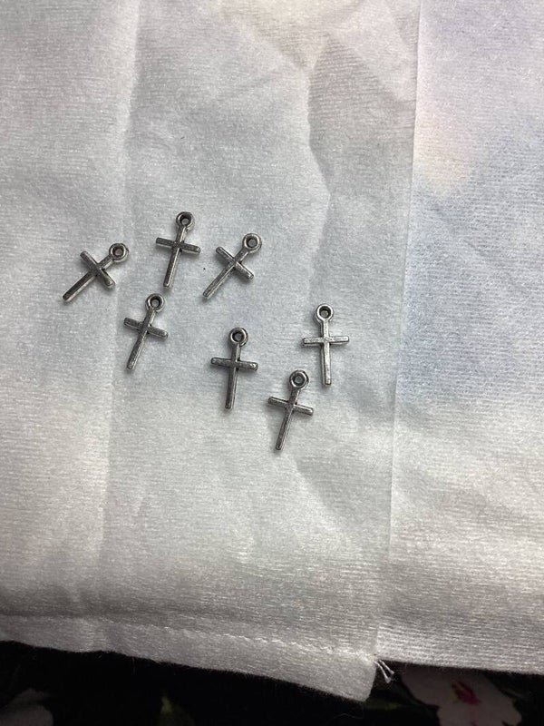 Charm Cross7