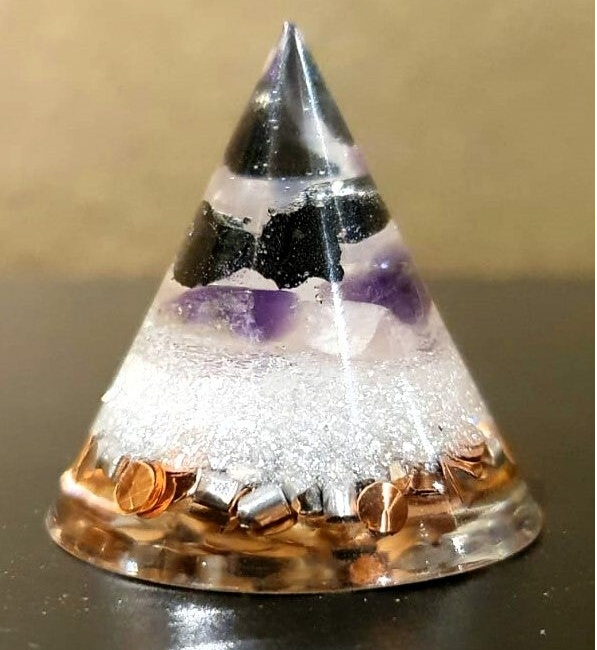 Orgonite - kegel - OR21