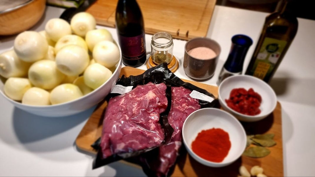 Goveji golaž O2Z2 - recept Kulinastično